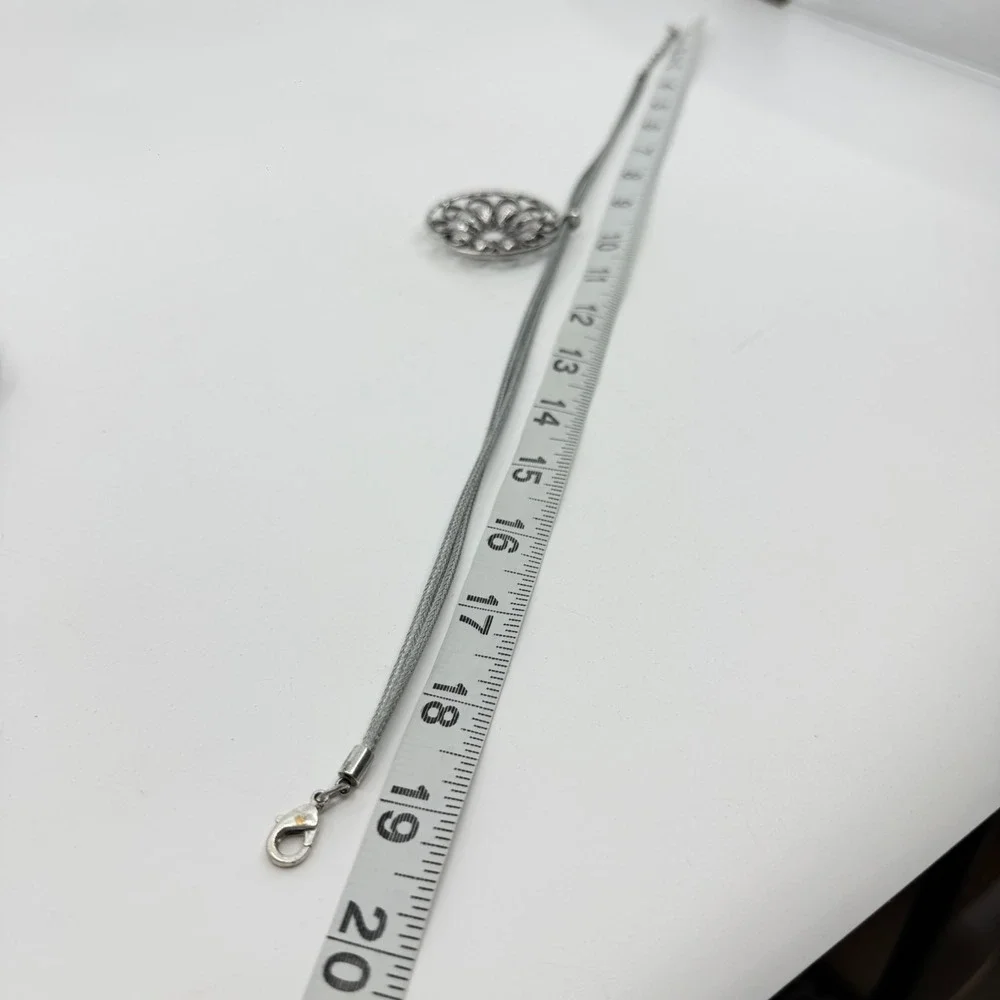 Silver Tone Gray Bead Floral Medallion Pendant Necklace Boho Statement Gift